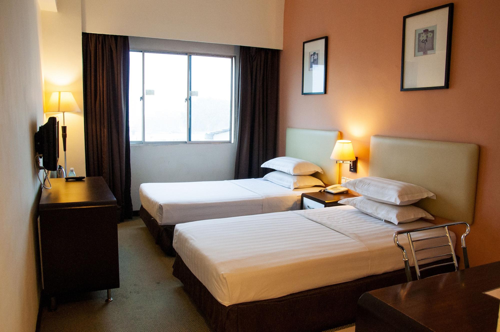 Ritz Garden Hotel Ipoh Exterior photo