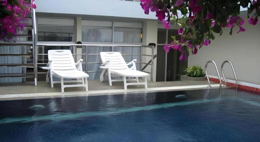 Ritz Garden Hotel Ipoh Exterior photo